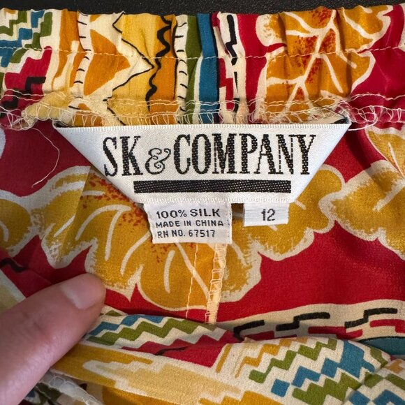 Vintage 90s 100% Silk Red Bold Printed Faux-Wrap Skirt, Pleated, Size 12 - Picture 5 of 9